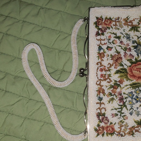 Antique Victorian French hand made embroidery beads evening purse - Picture 8 of 17